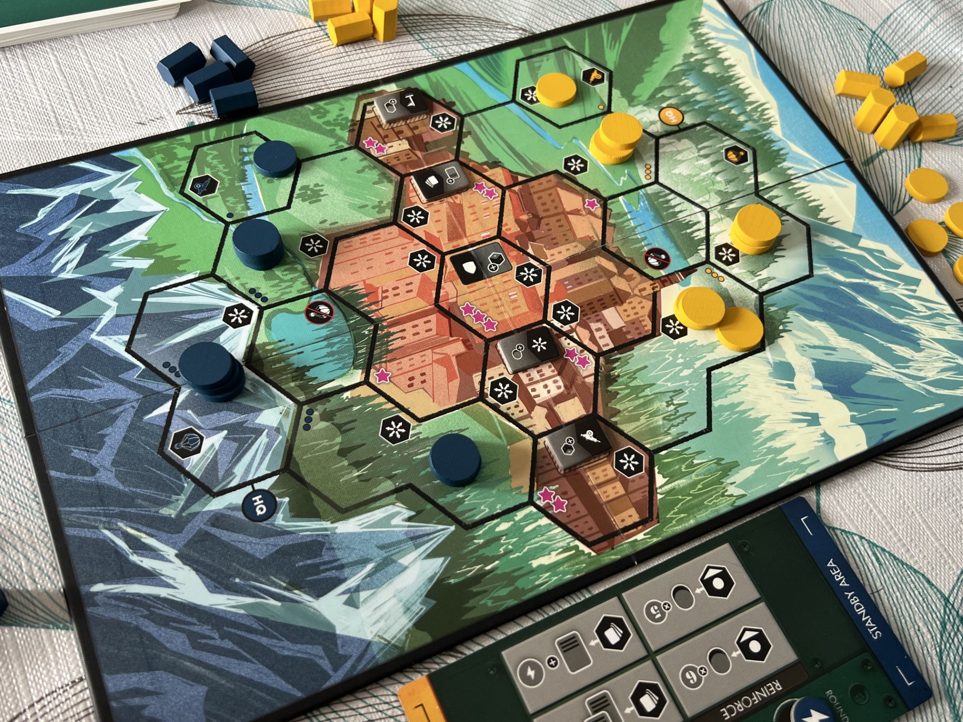 This is the featured image for our VE Day article.