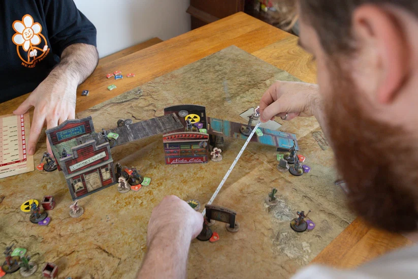 Fallout: Factions - 'Battle For Nuka-World' Starter Set - Image 4