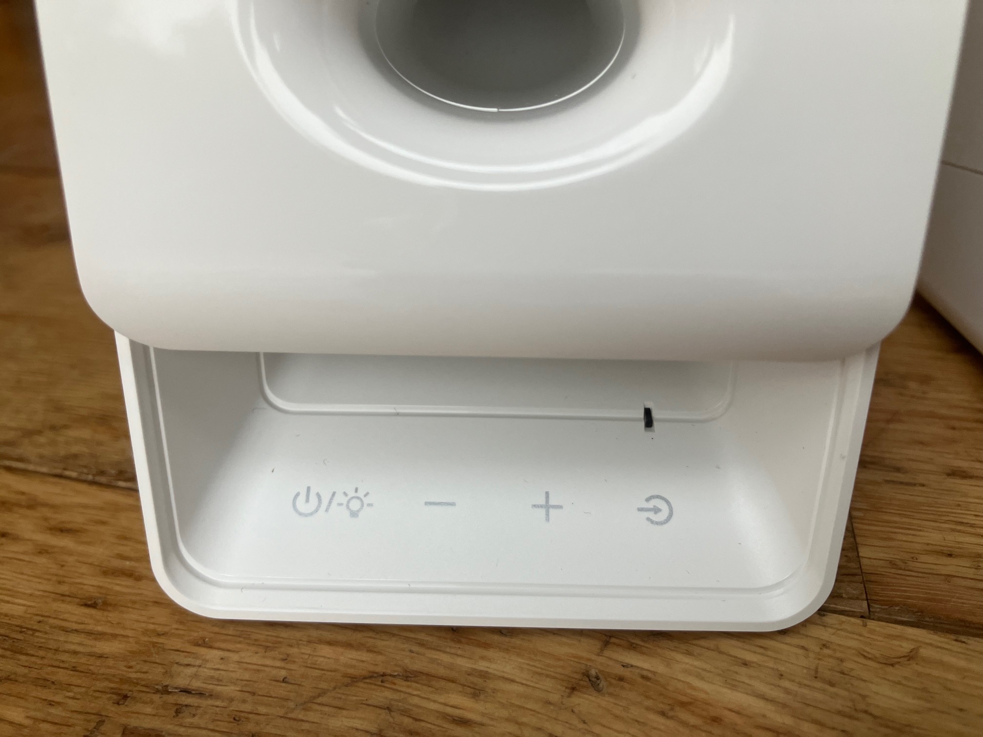 Edifier R20BT